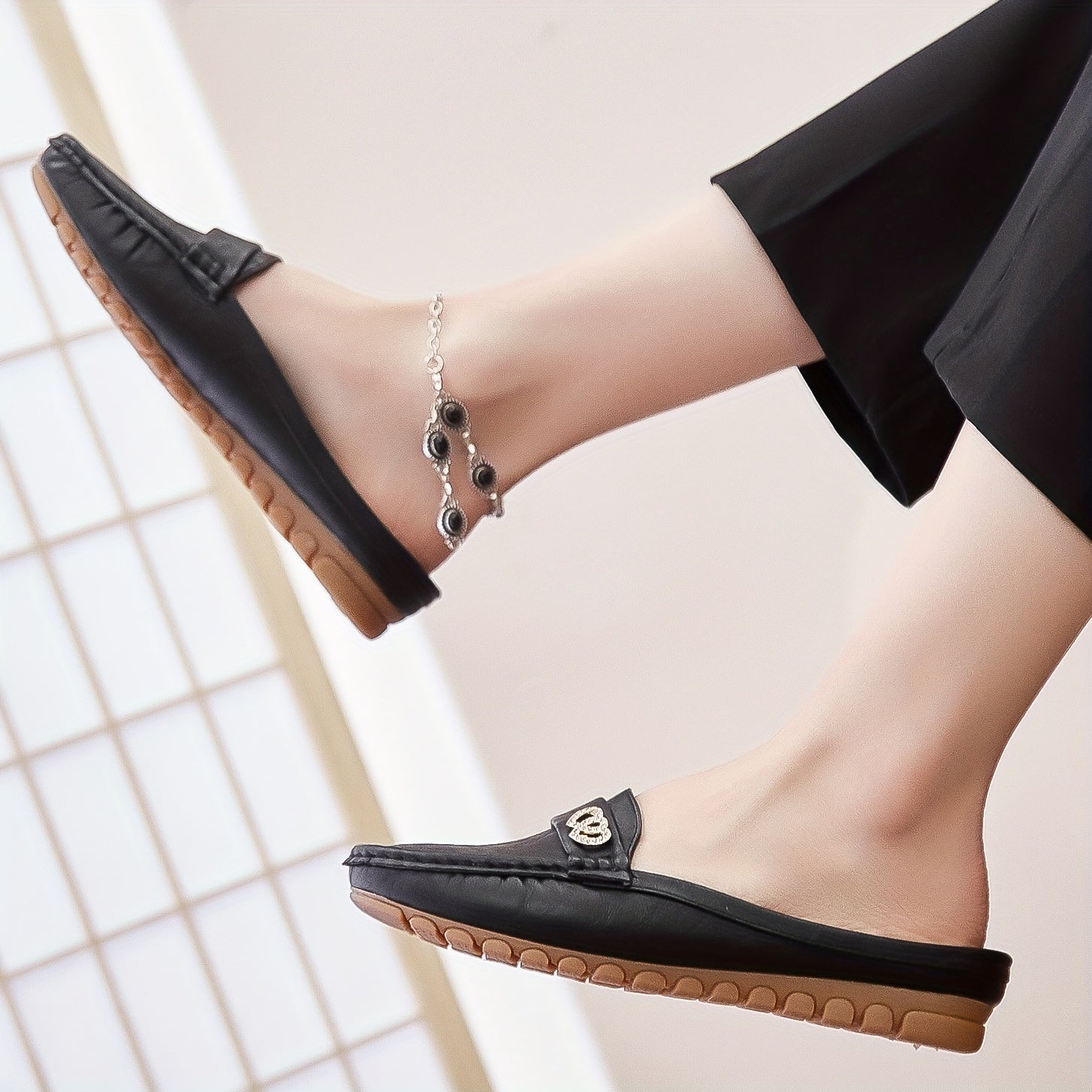 Women's Slip-On Mules with Non-Slip Sole Lightweight Casual Flat Shoes
