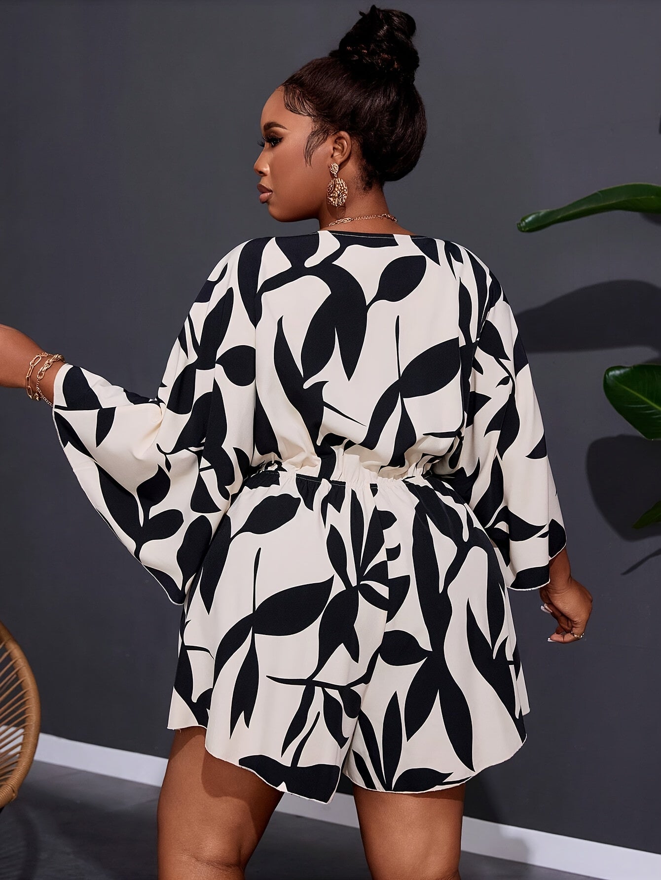 Plus Size Women's Jumpsuit V-Neck Tie-Front Floral Print Casual Summer