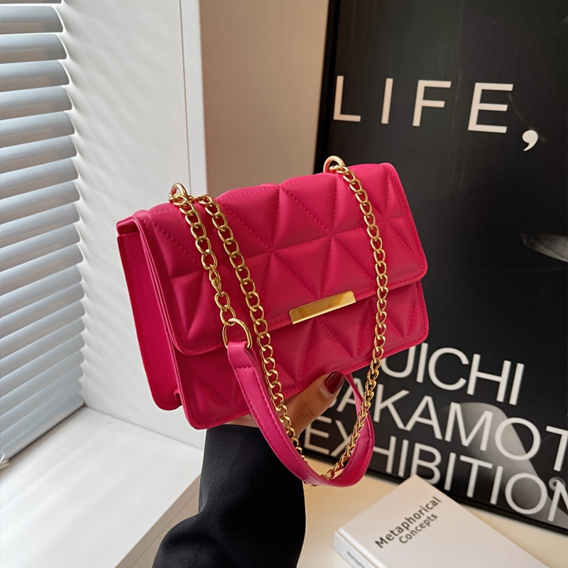 Стильная мини-сумка через плечо для женщин с цепочным ремешком, шикарный черный стеганый дизайн, легкий PU-материал, просторный интерьер, включает в себя монетницу, идеально подходит для повседневного использования.