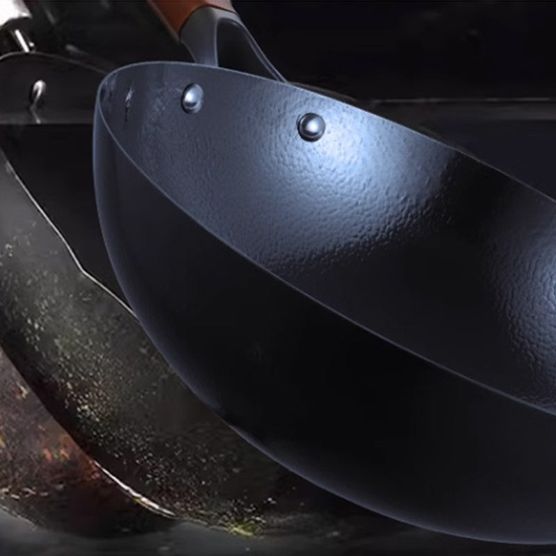Cast Iron Wok Non-Stick Frying Pan for Gas Stovetop Cooking Kitchen Cookware