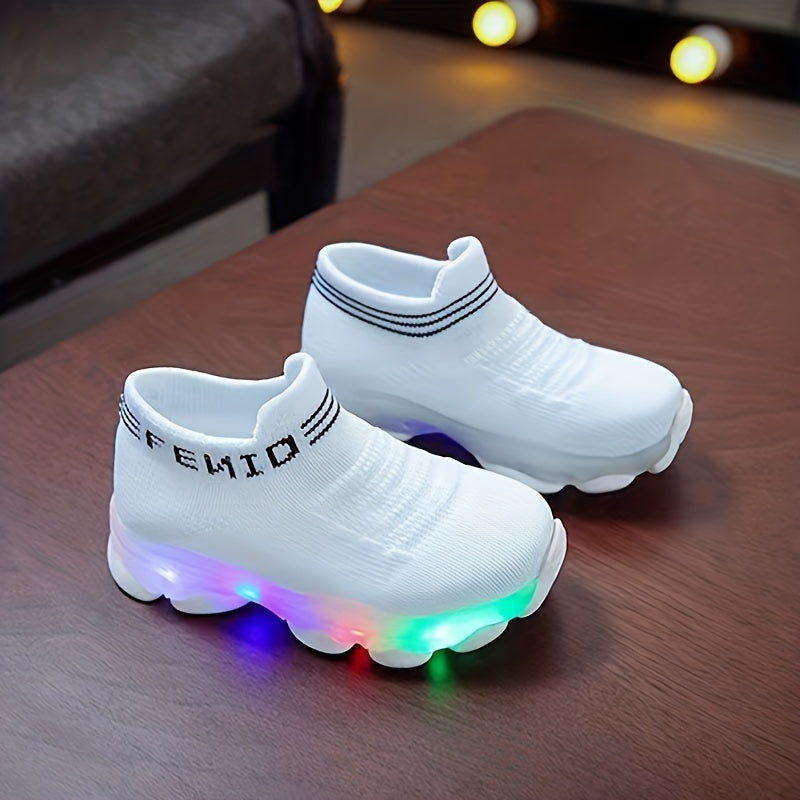 Детские легкие кроссовки для мальчиков и девочек с светодиодными огнями, двухцветная градиентная резиновая подошва