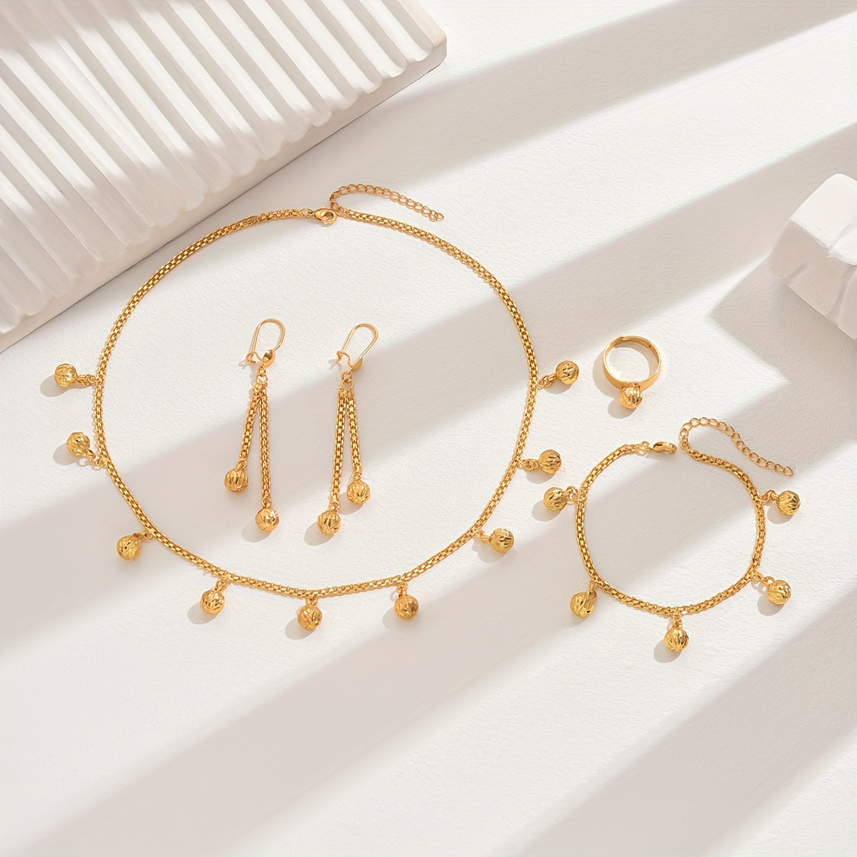 Vintage-Inspired Jewelry Set with Beaded Necklace Earrings Bracelet for Weddings and Parties