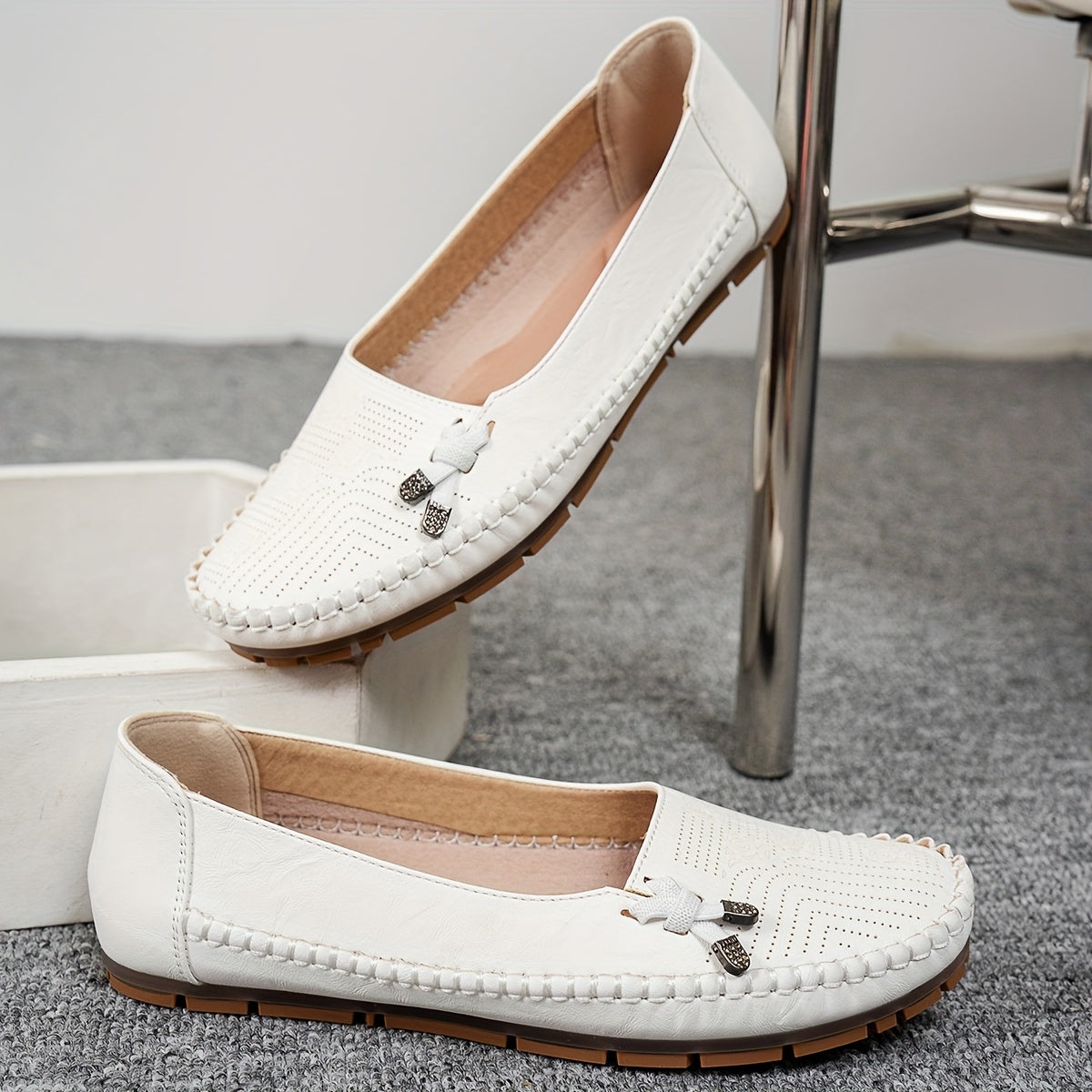 Women's Slip-On Ballet Flats with Bow Soft PU Upper Cushioned Sole