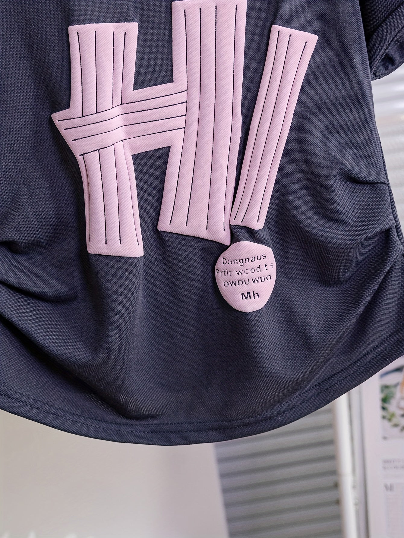 2 dona sport uslubidagi qizlar uchun paxta futbolka va shortikdan iborat ikki qismli to'plam, ochiq havoda tasodifiy kiyim uchun mukammal.