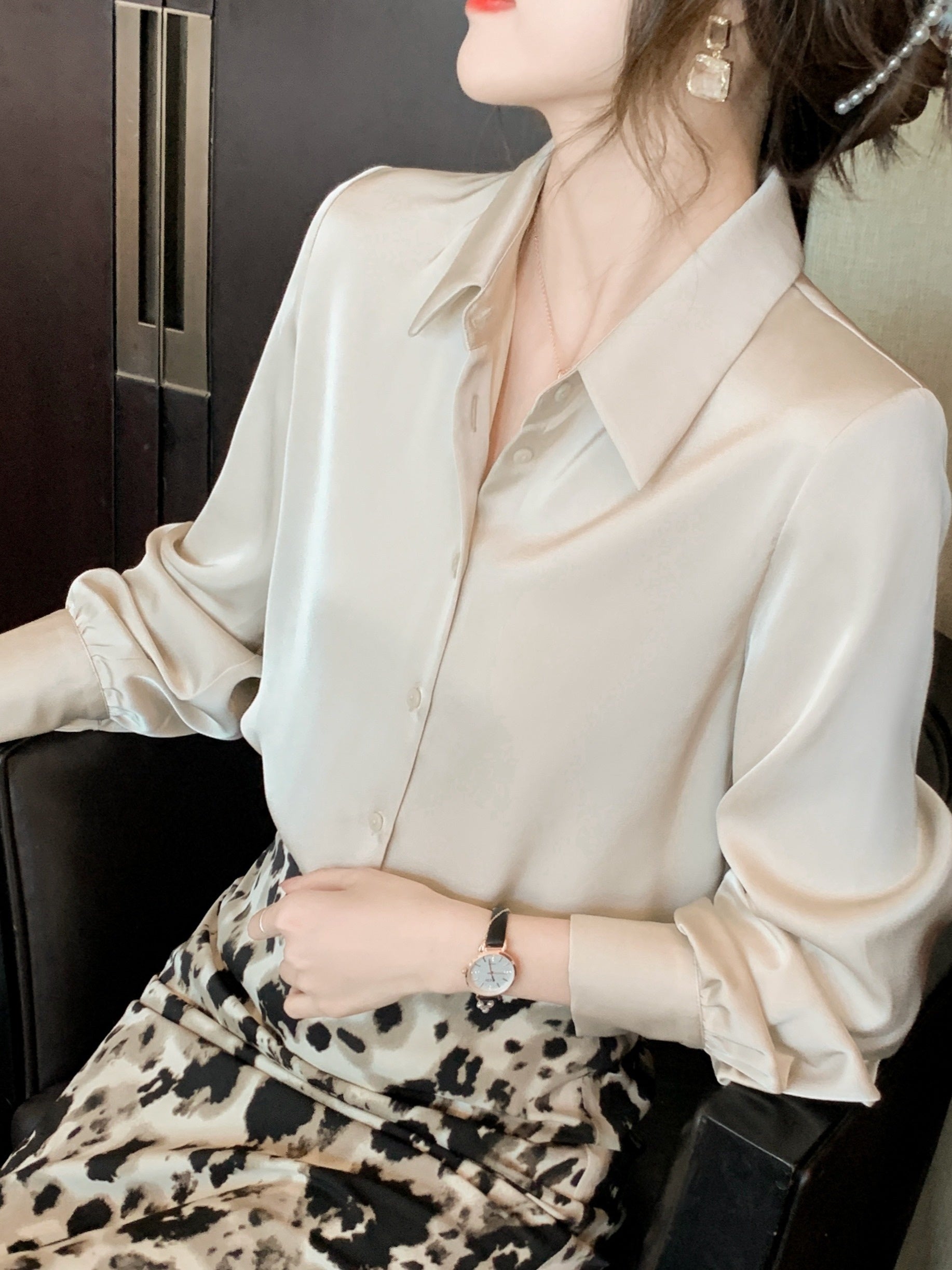 Women's Solid Color Long Sleeve Blouse Made of 100% Polyester with Lapel Collar and Button Details