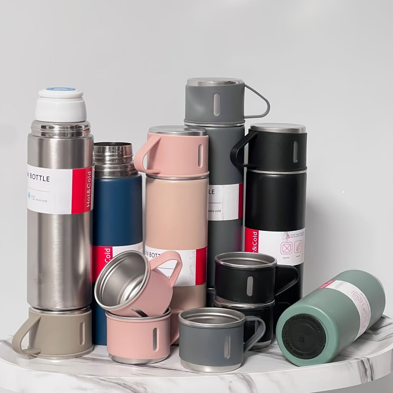 440ml zanglamaydigan po'latdan yasalgan vakuum botil va 2 ta qopqoq bilan issiq va sovuq ichimliklar uchun