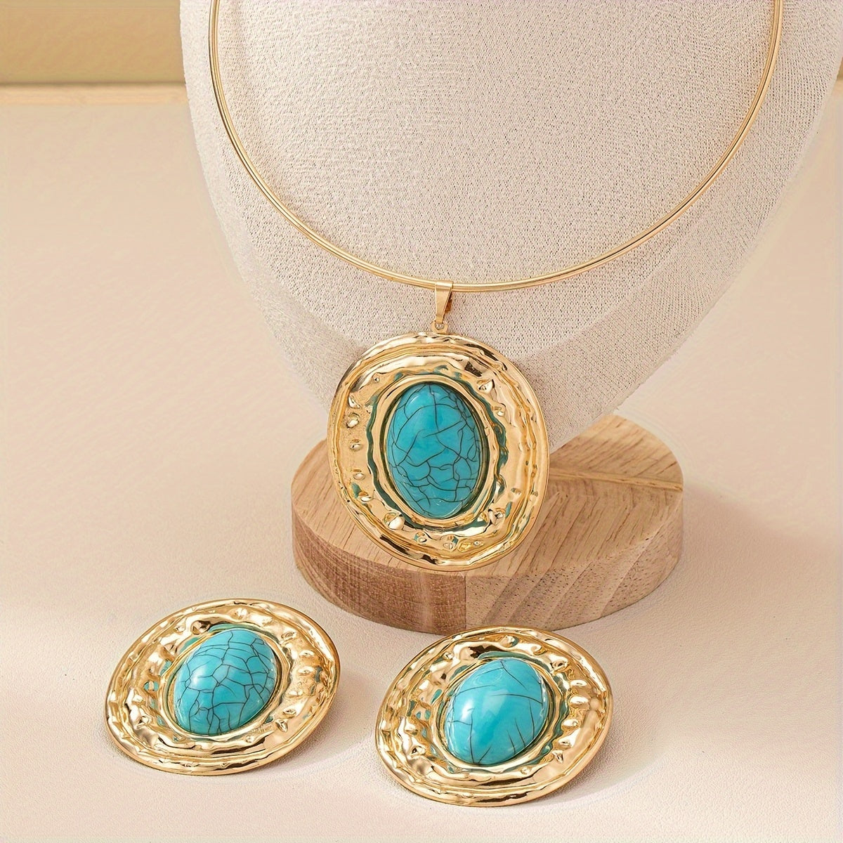 Bohemian Metal Oval Blue Turquoise Jewelry Set with Collar and Earrings for Women