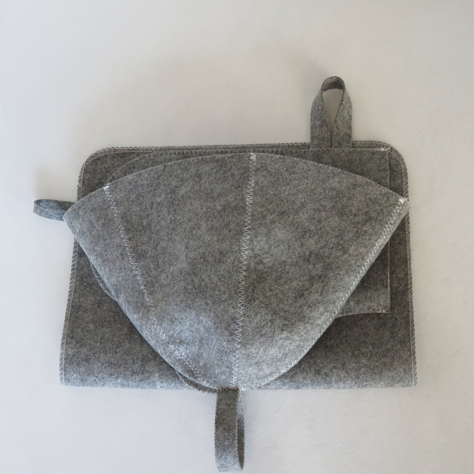 100% Felted Sauna Accessory Set with Insulating Mat Cap and Mitt