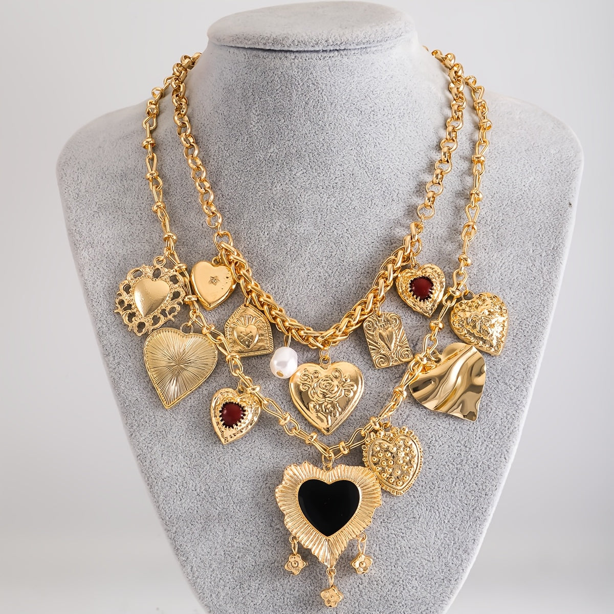 Vintage Alloy Necklace Set with Heart and Floral Pendant for Women