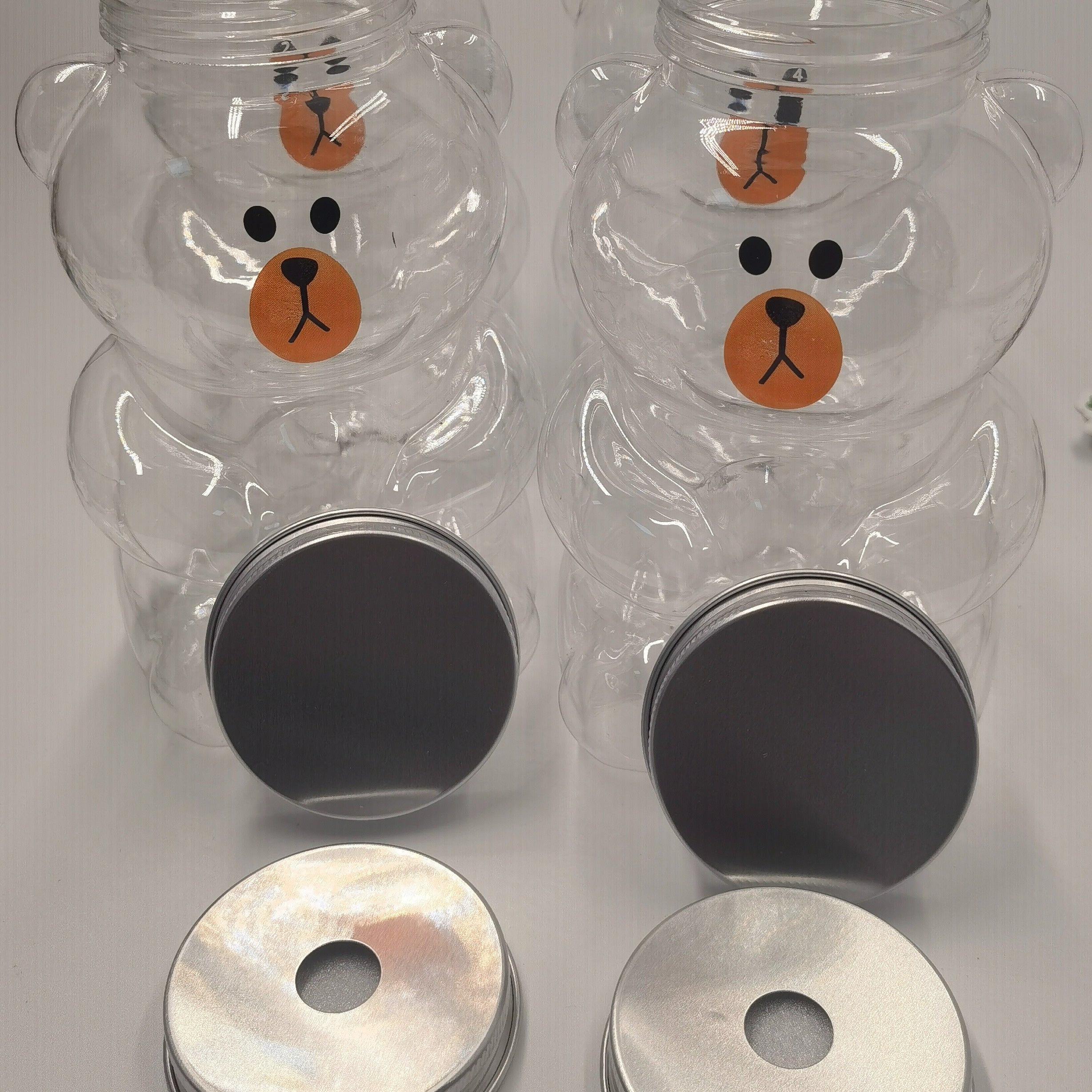 500ml Milk Tea Juice Bottles with Bear and Tiger Designs, Disposable PET Water Bottles with Lids, Pack of 1 or 4