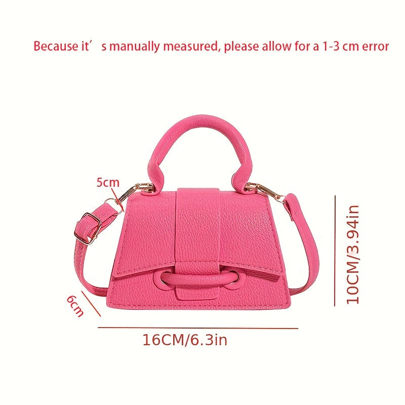 Zamonaviy niş dizayni, yuqori tutqichi va kvadrat shakli bilan uslubiy mini crossbody sumka.