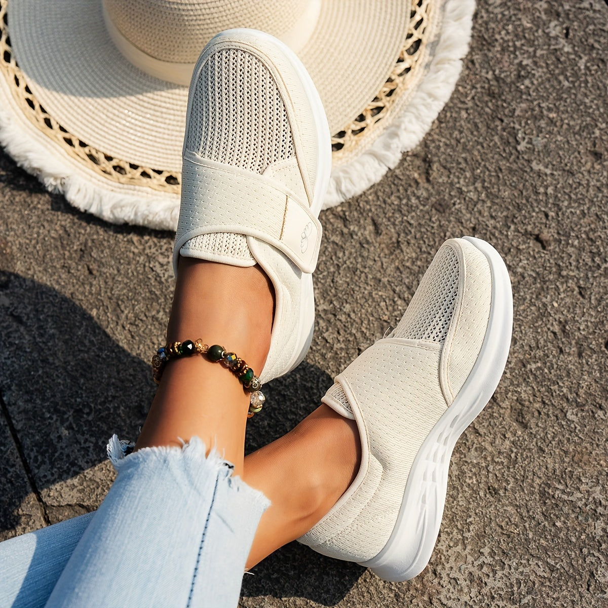 Ayollar uchun nafas oladigan, engil sport poyafzallari kundalik kiyim uchun