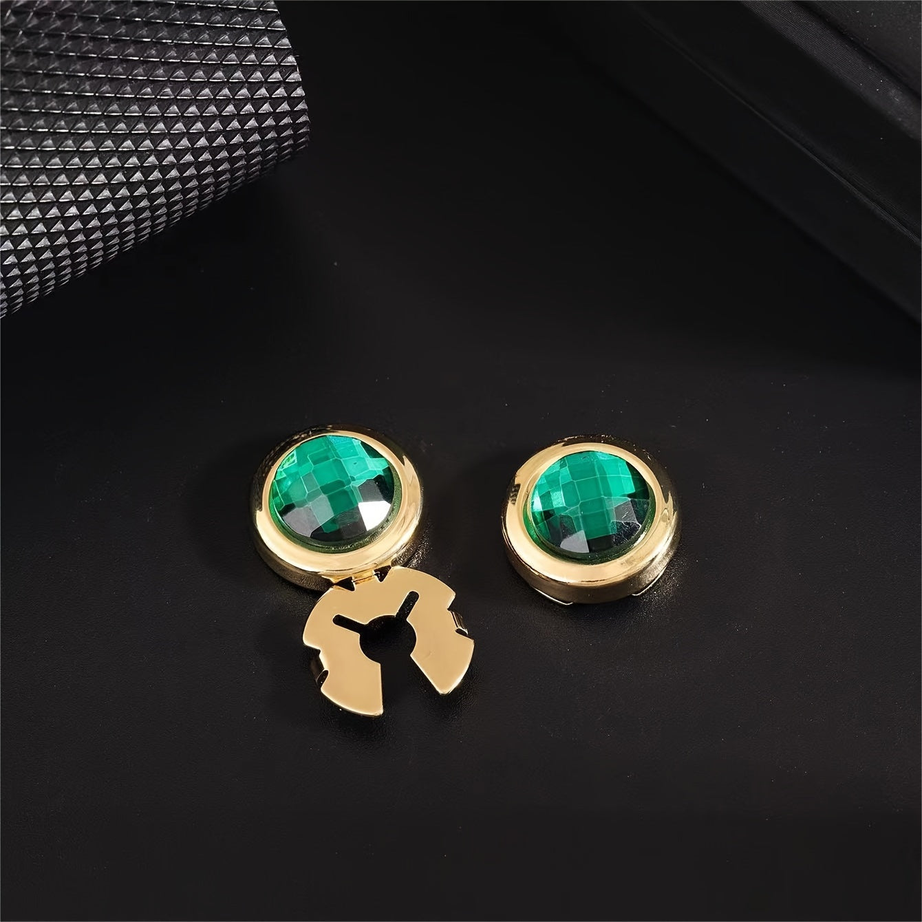 Water Crystal Cufflinks with Multi-Cut Face Gold Plating Copper Base for Formal Wear