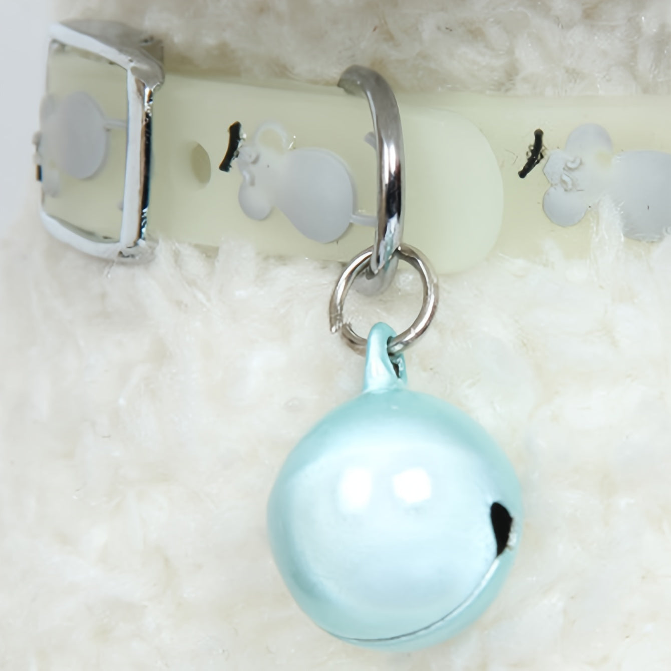 Adjustable Glow-in-the-Dark Pet Collar with Bell for Cats and Dogs in Random Colors