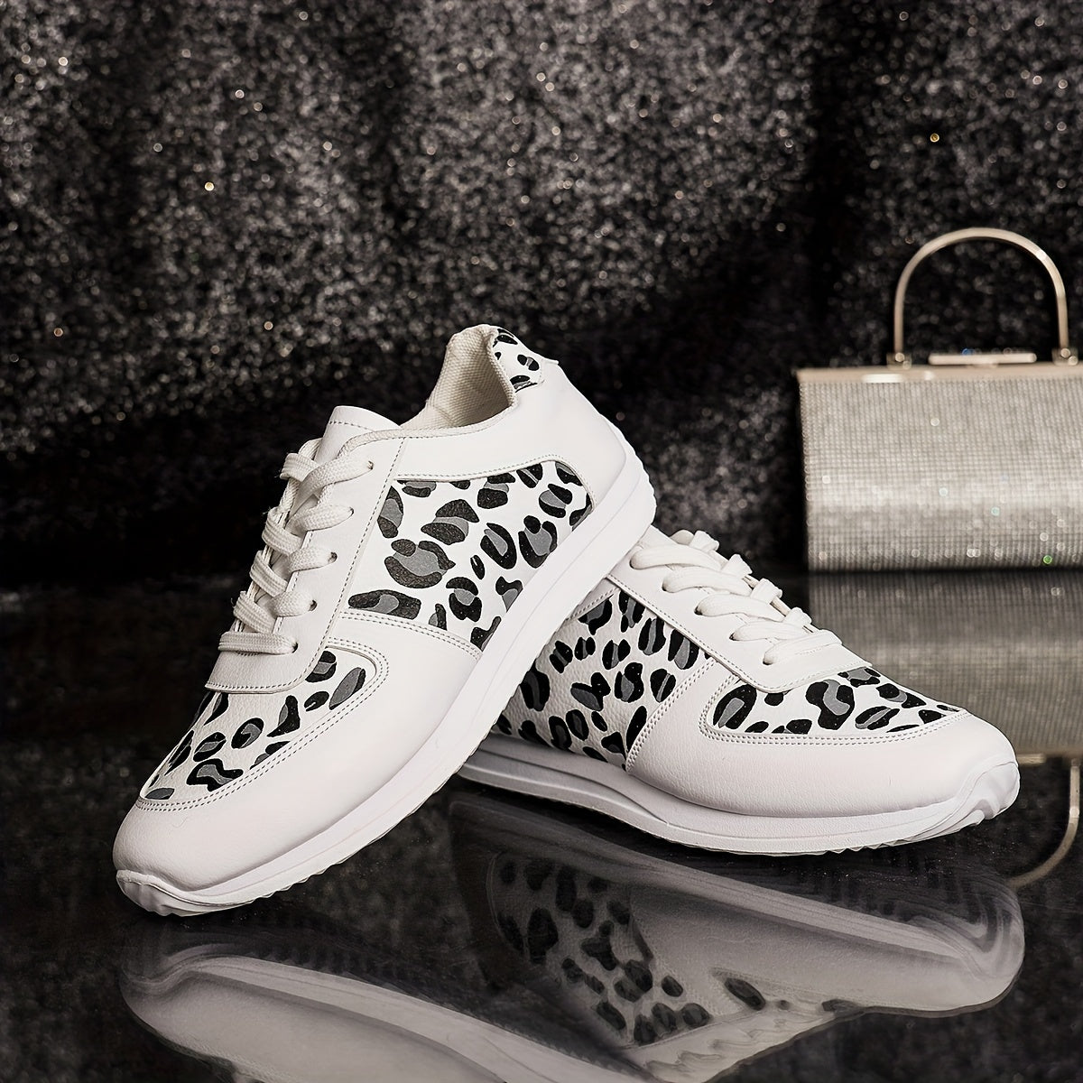 Women’s Leopard Print Sneakers Lightweight Comfortable Casual Shoes