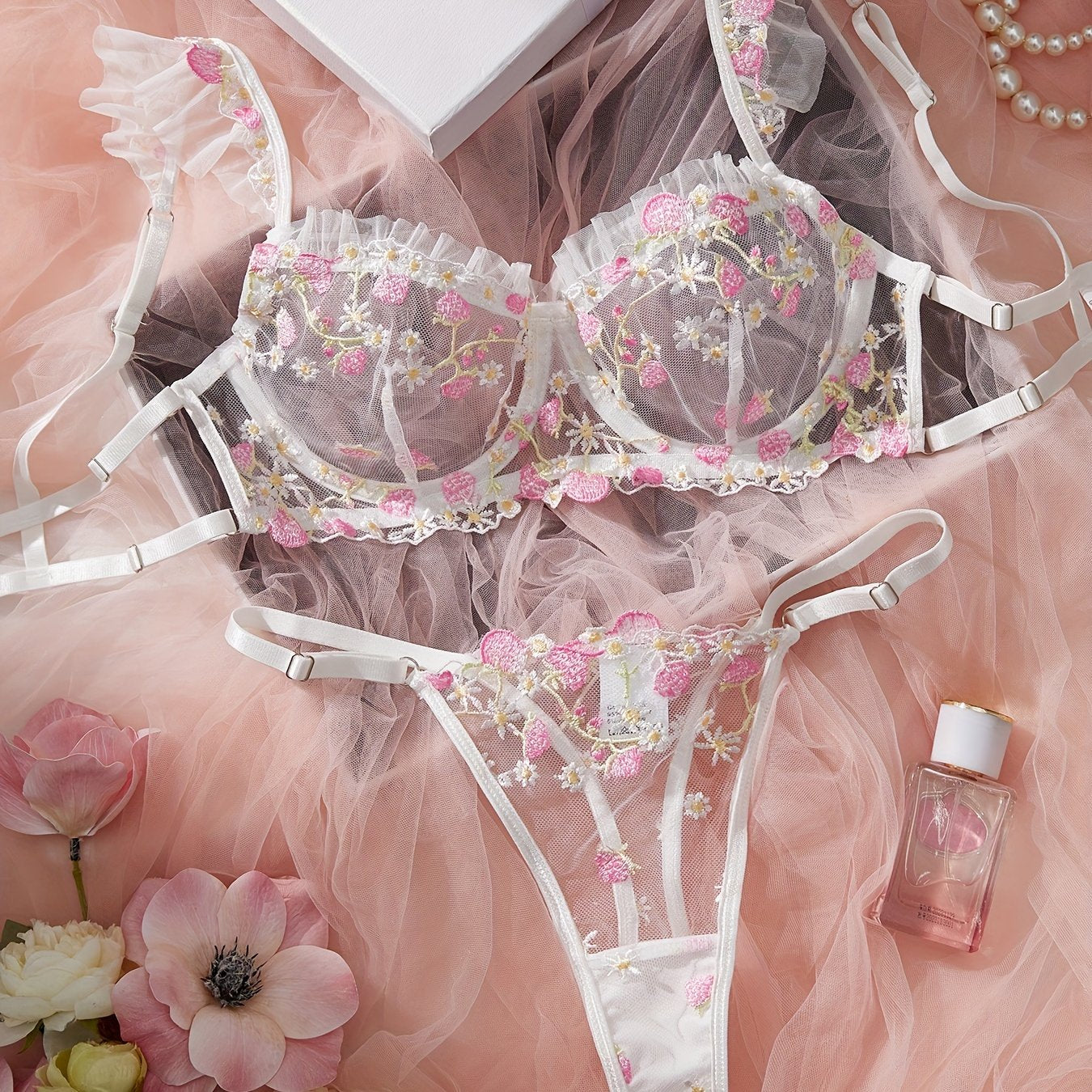 Women's Flower Design Lingerie Set with Bra and Thong for Sexy Underwear