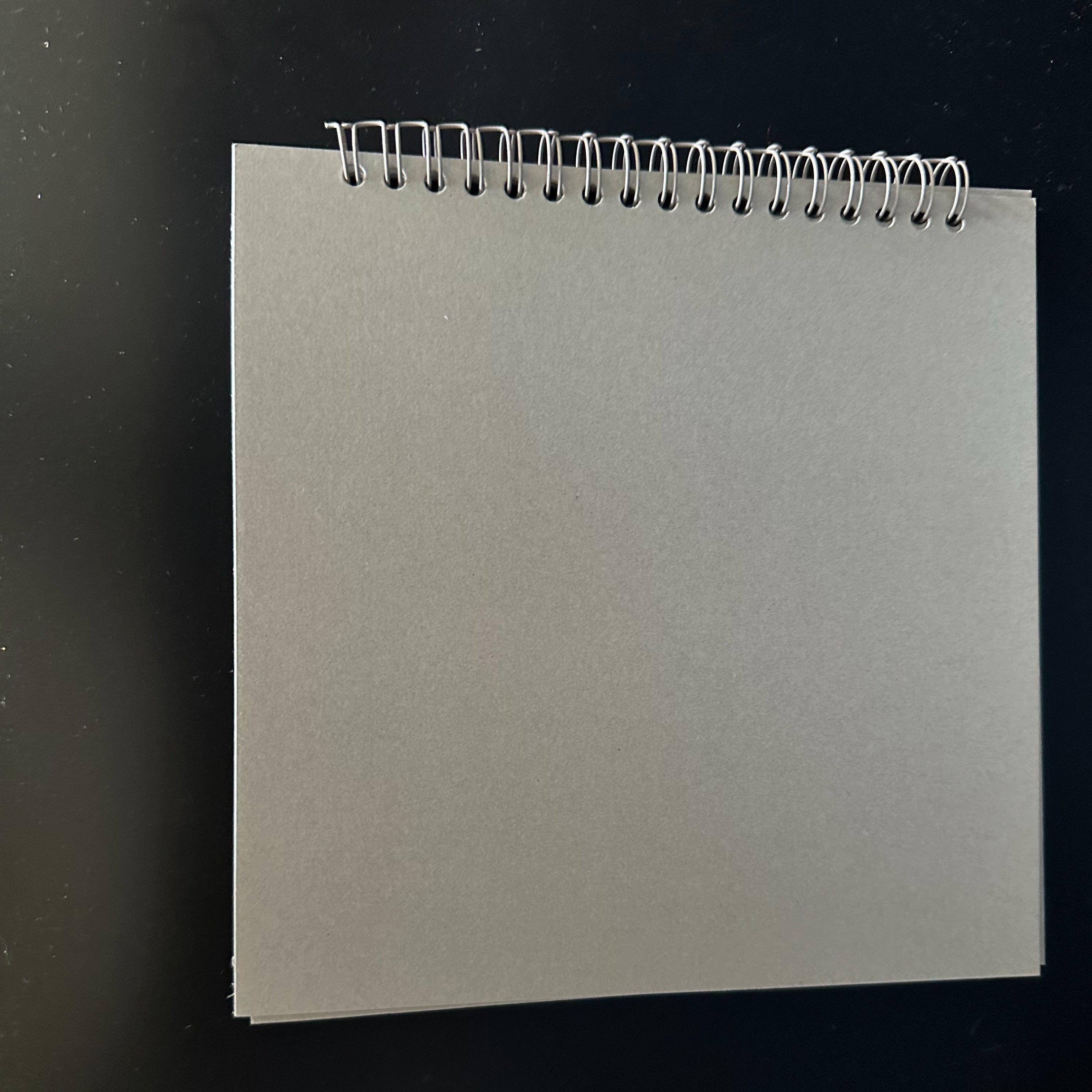 Customizable Scrapbook Album for Weddings and Memories, Creative Photo Storage