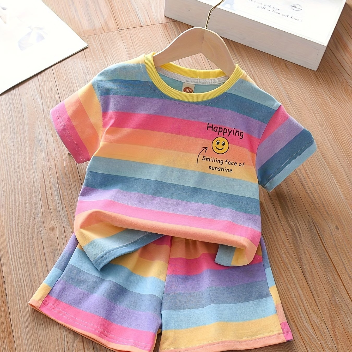 Girls Summer Clothing Set Cotton T-Shirt and Striped Shorts for Outdoor Activities