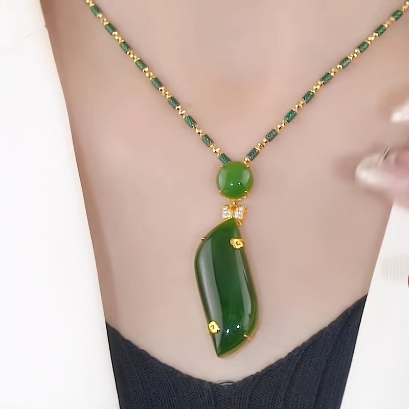 Green Bamboo Pendant Necklace for Women Gold-Tone Alloy Resin Beads Collarbone Jewelry