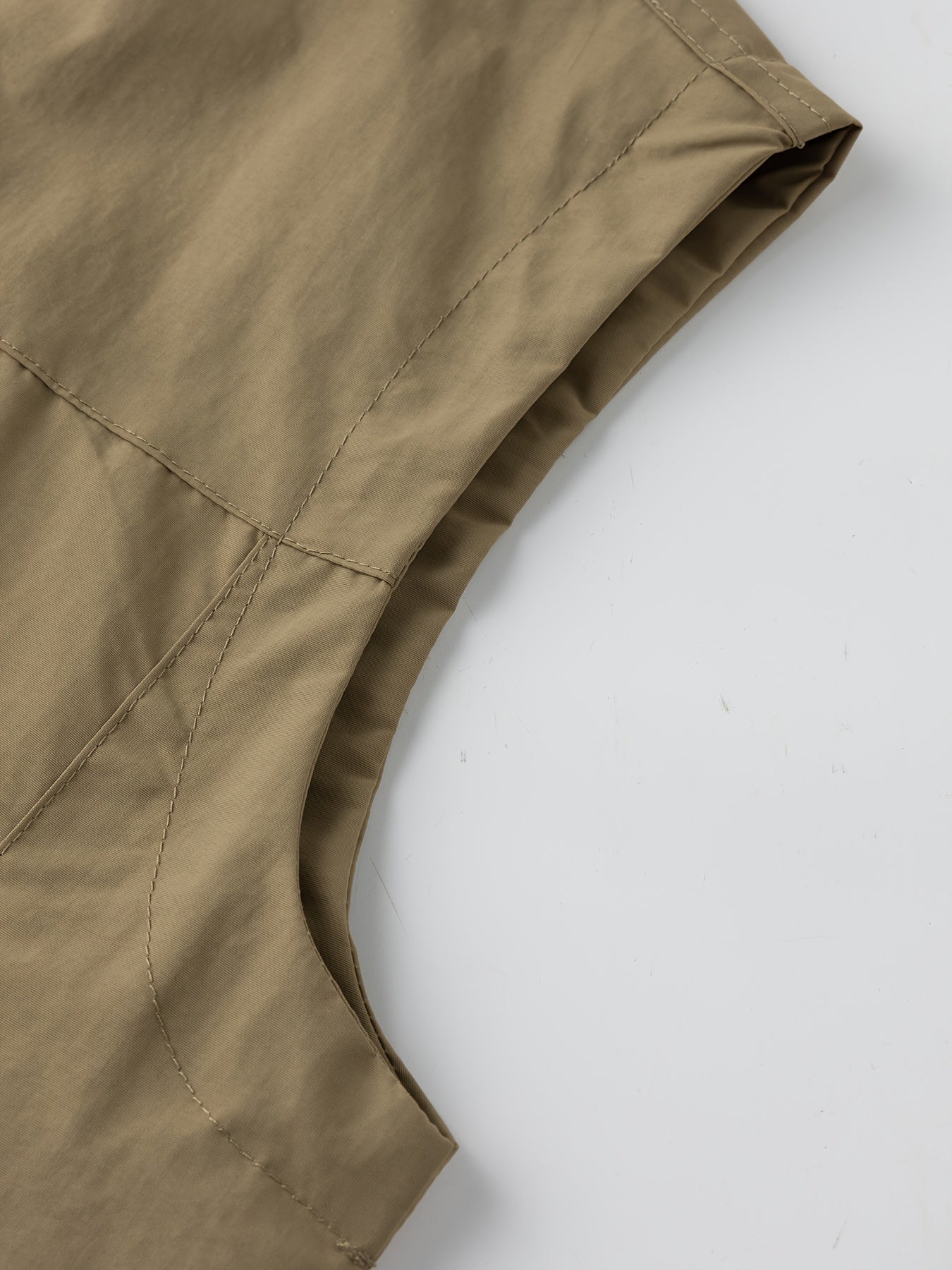 Men's High Neck Sleeveless Jacket with Alphabet Pattern Nylon Casual Spring Fall Outdoor