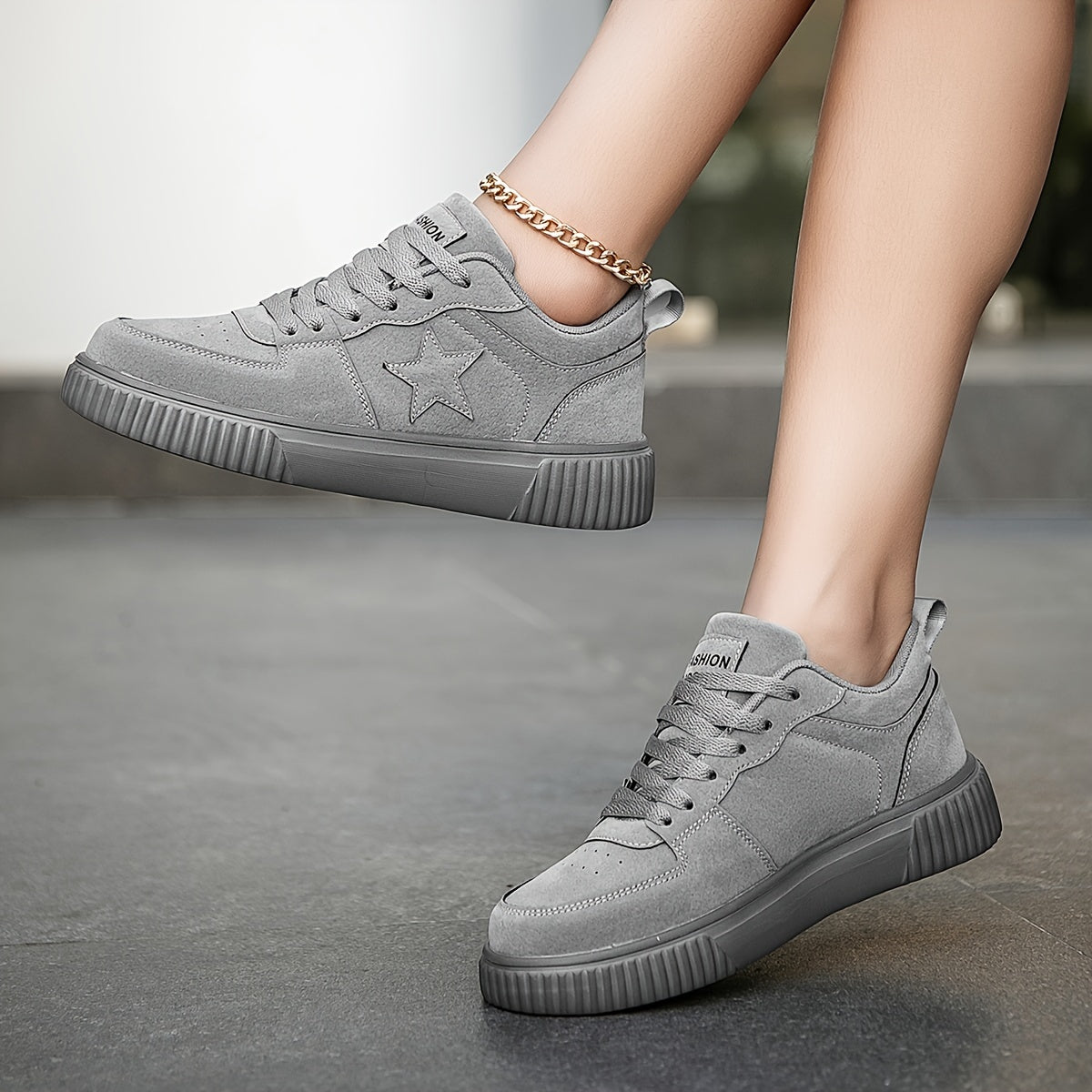 Women Minimalist Star Pattern Lace-Up Casual Sneakers Lightweight Low Top Shoes