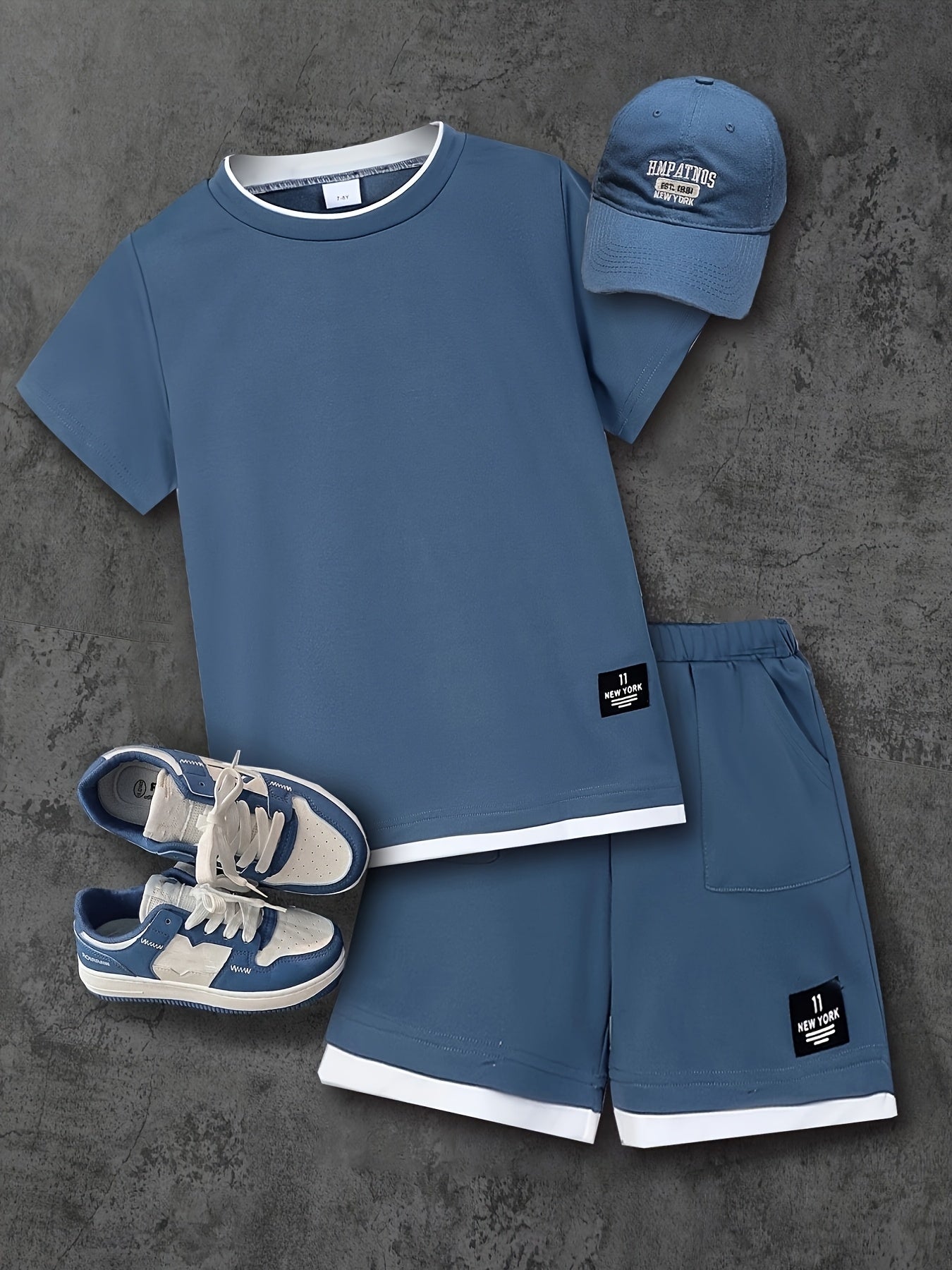 O'smir bolalar uchun ikki qismli shortlar to'plami, zamonaviy tasodifiy rangli yumshoq ko'ylak va cho'ntakli elastik bel shortlar bilan. Erkin kesim va ochiq havoda faoliyatlar uchun mos. Bu...