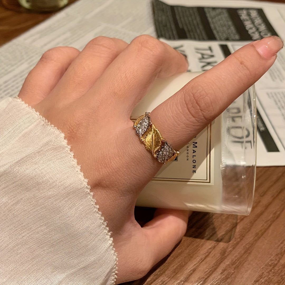 Ladies Ring Gold Plated Retro Maple Leaf Design Jewelry