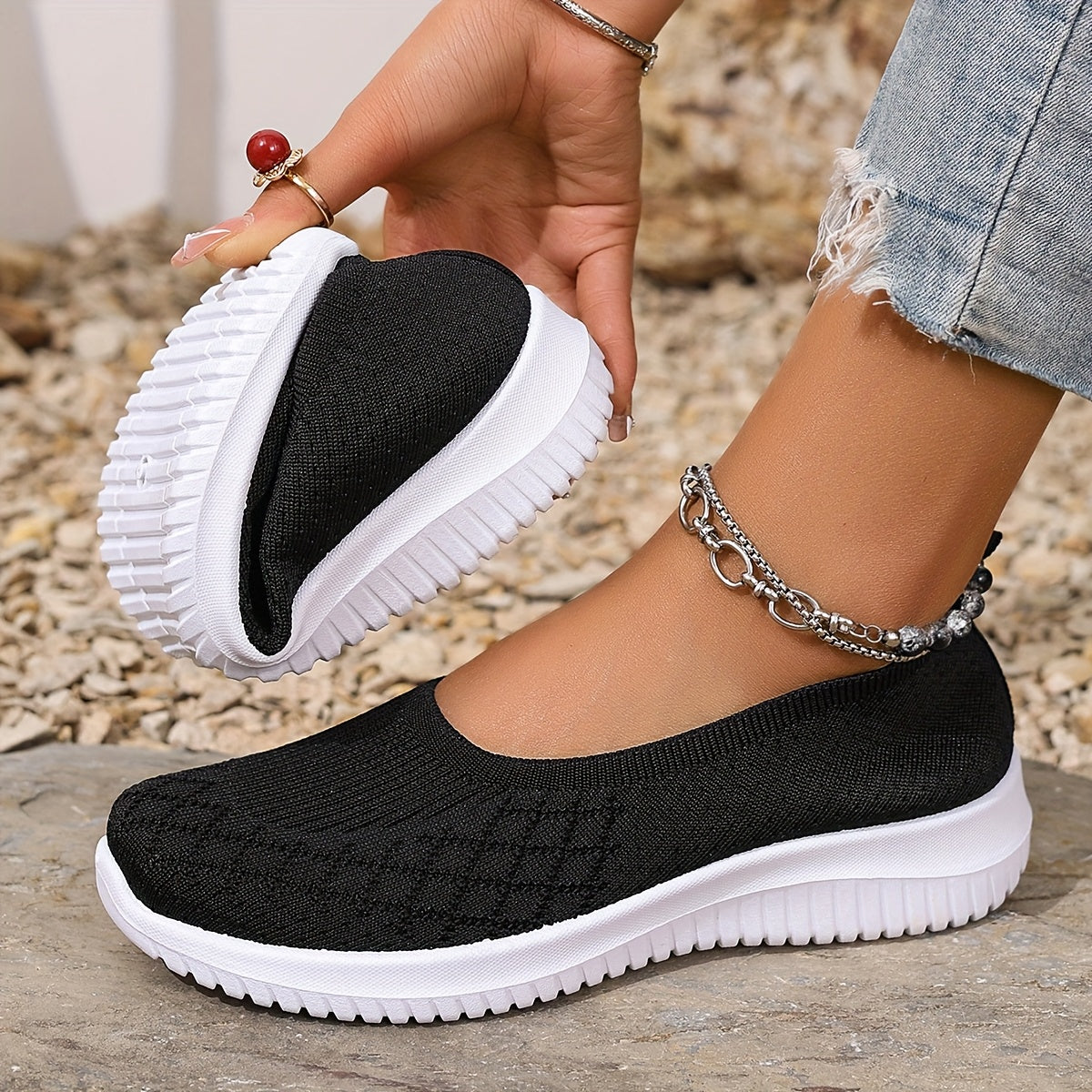 Ayollar uchun nafas oladigan slip-on sport poyabzali, kundalik yurish uchun mato ustki qismi, PU taglik