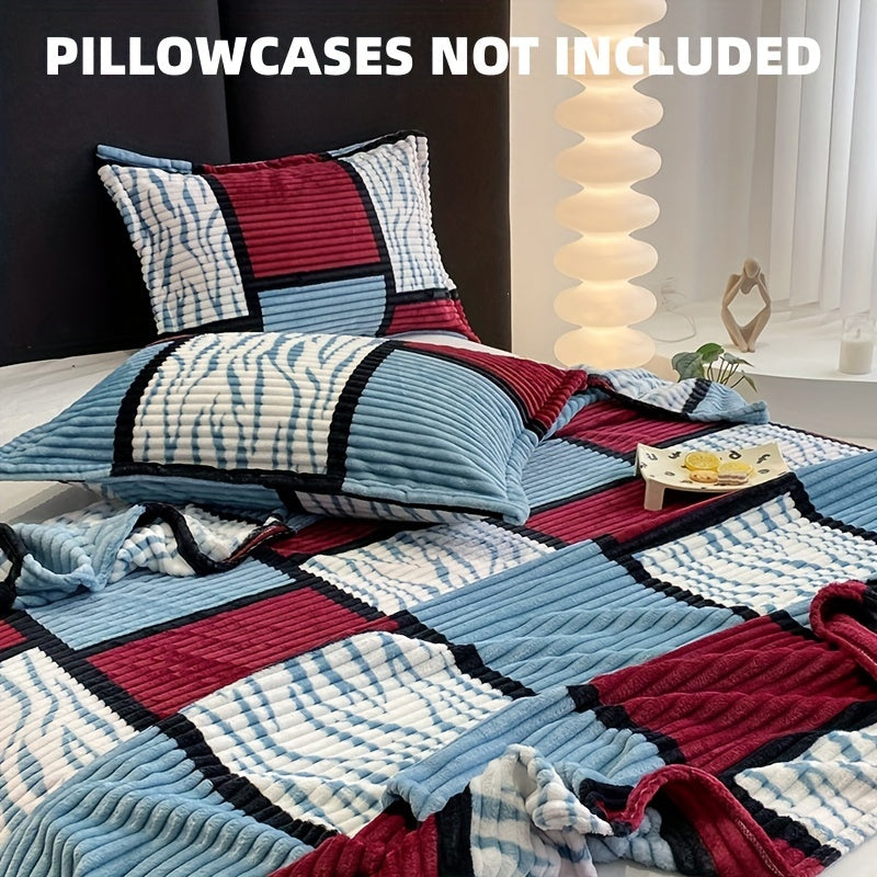 Yumshoq va qulay plush ko'rpa, plaid naqshiga ega, sayohat, divan, yotoq va uy bezatish uchun mukammal.