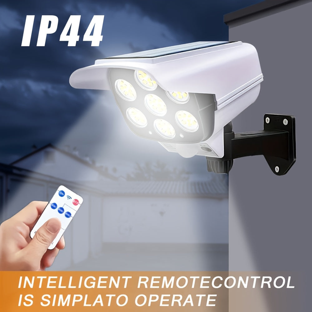 Две солнечные светодиодные настенные лампы с датчиками движения, дистанционным управлением и защитой от кражи. Подходят для использования на улице в дворах, гаражах и на фермах с рейтингом IP44.