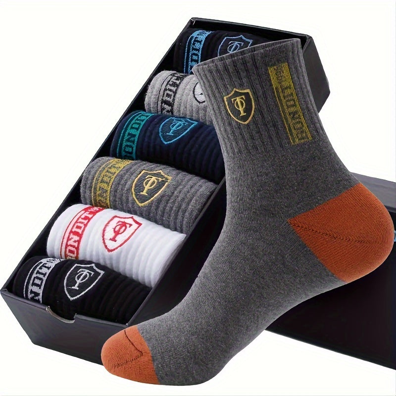 Men's Crew Socks 5 Pairs Breathable Soft Casual Knit Polyester Spandex Alphabet Pattern