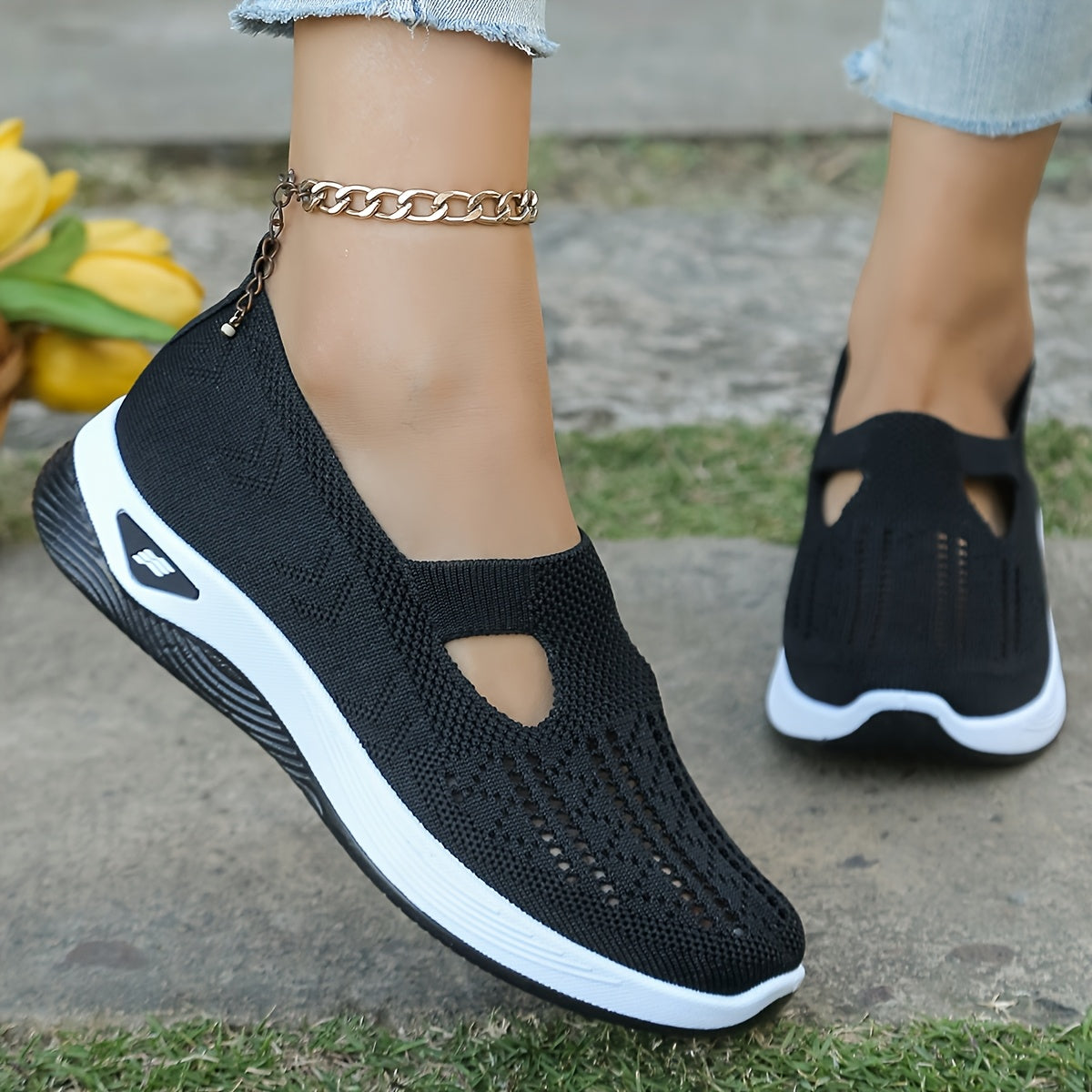 Women's Slip-On Running Sneakers Breathable Fabric Rubber Sole All-Season