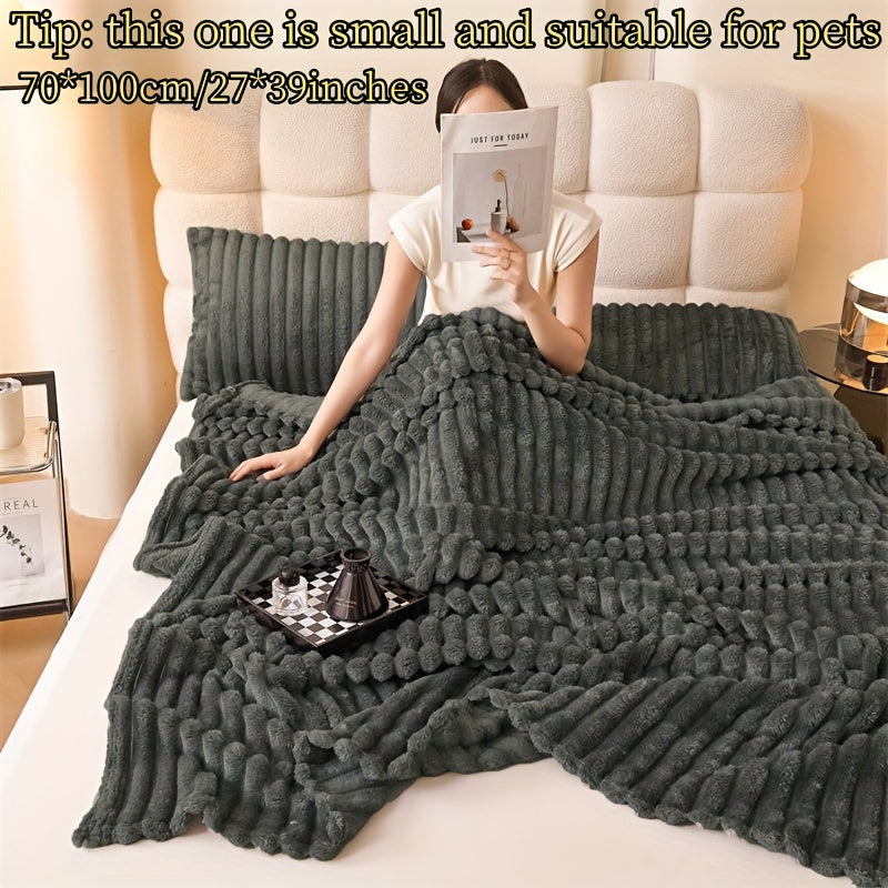 Striped Faux Fur Throw Blanket Cozy Knitted Polyester Bedspread for Sofa and Travel