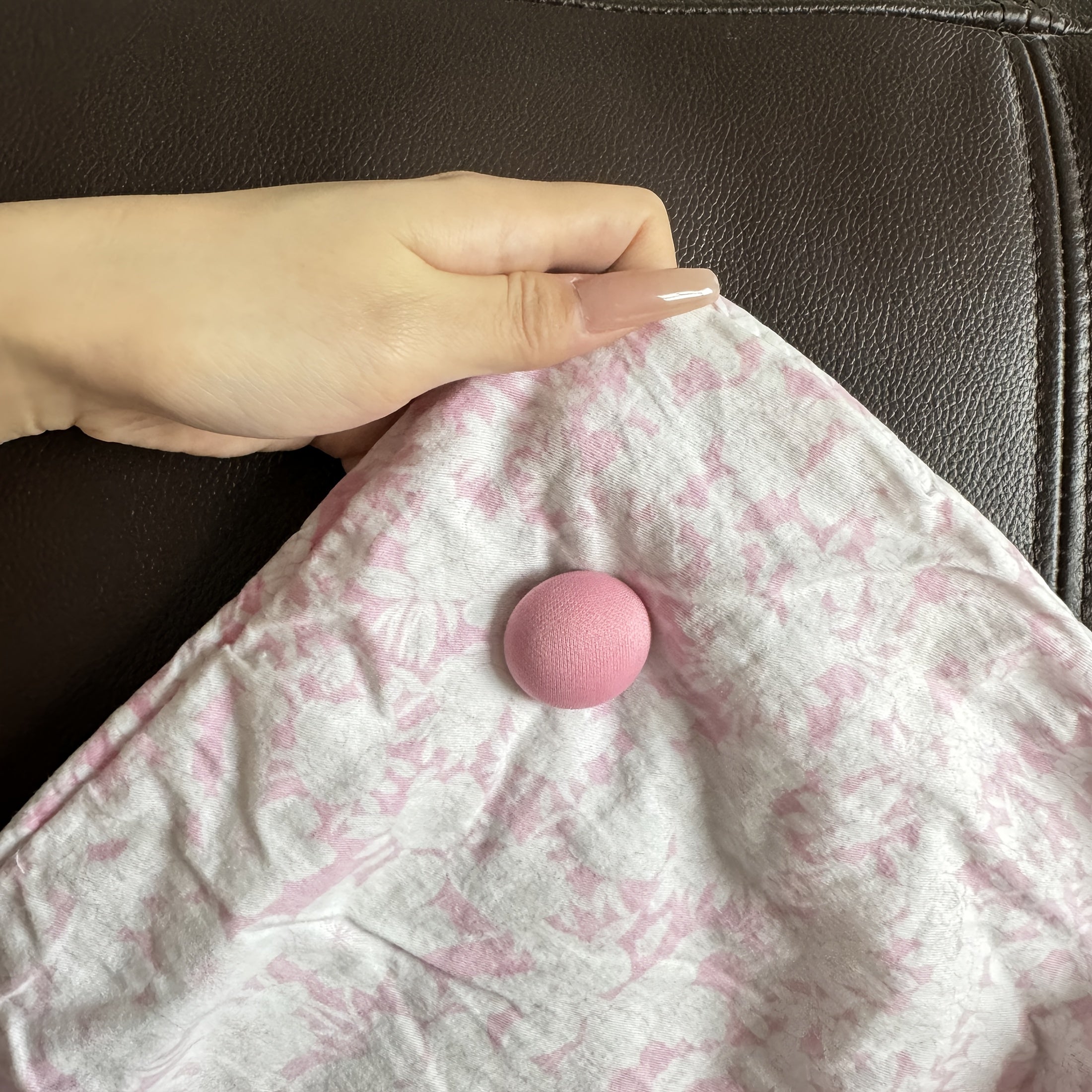 Grey Nylon Duvet Clips 8-Pack No-Trace Fasteners for Bed Covers and Home Safety