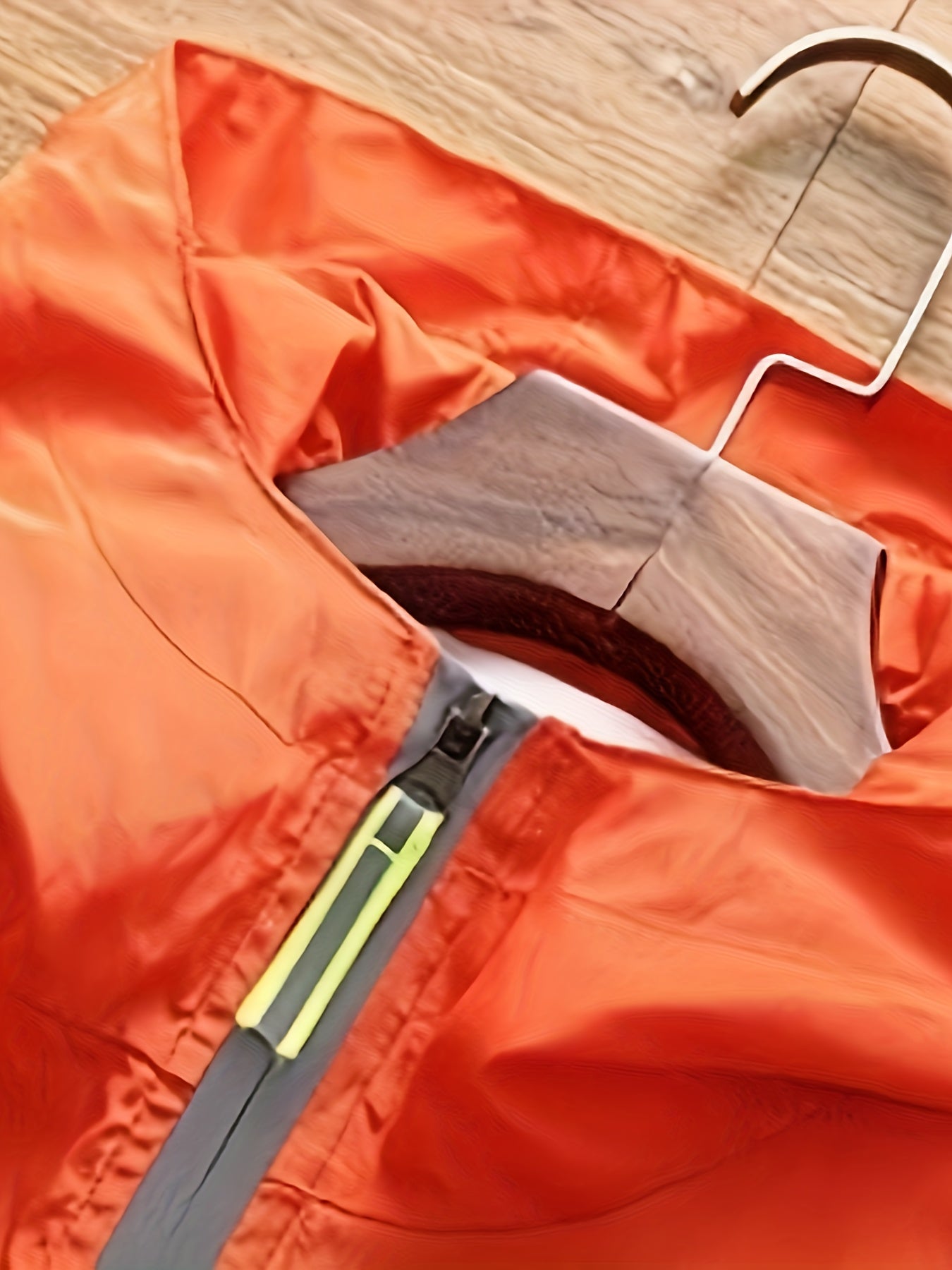 Unisex Summer Lightweight Water-Resistant Polyester Jacket with Sun Protection and Hood