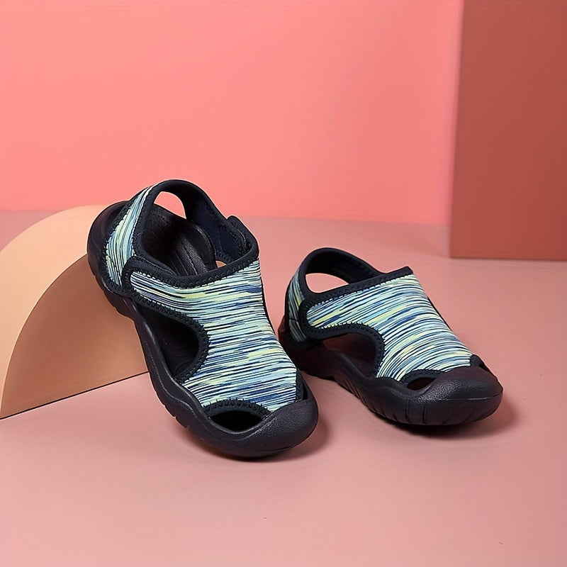 Yigitlar uchun barcha mavsumlar uchun suv o'tkazmaydigan EVA kundalik sandallar, qulf va velcro bilan