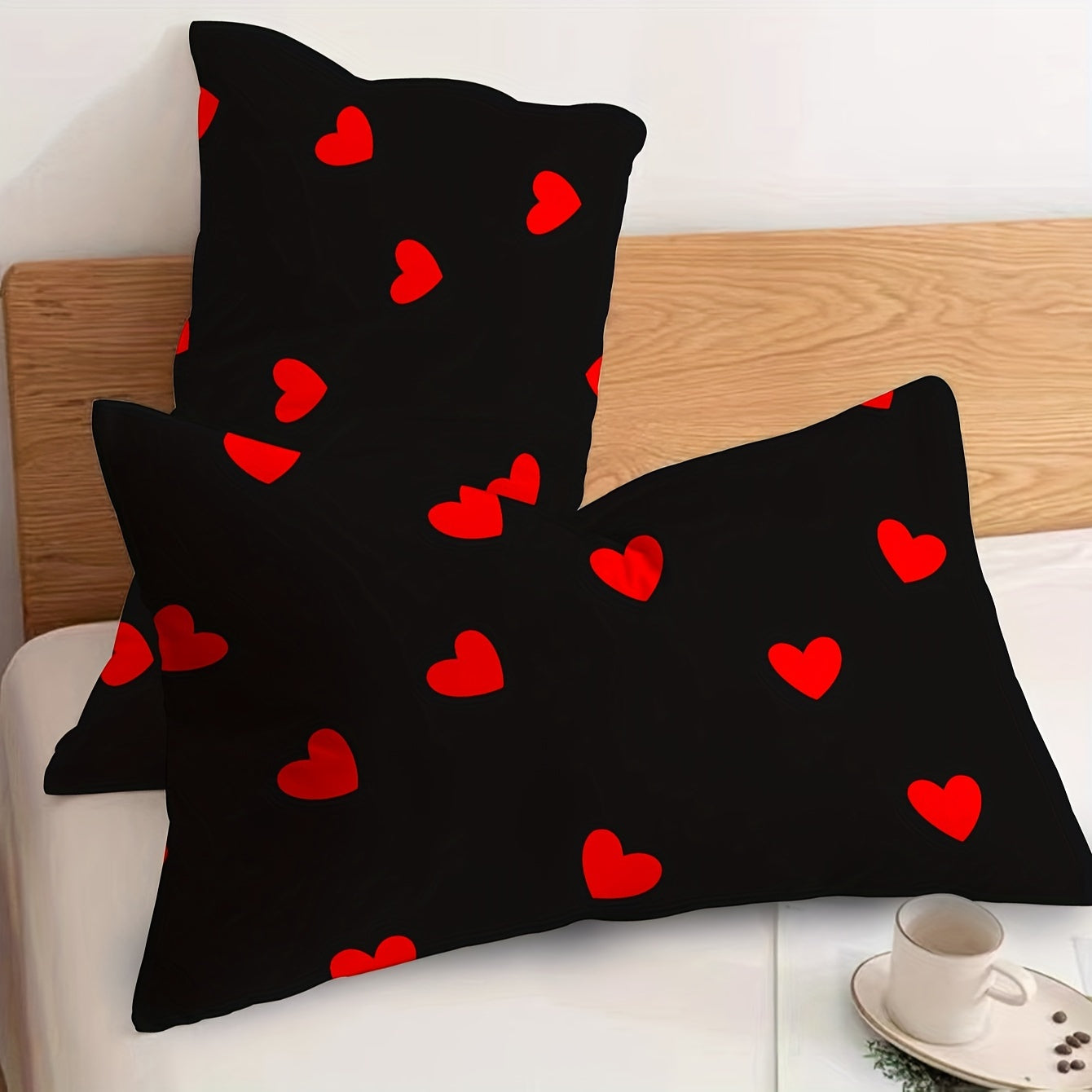 Set of 2 Love Pattern Brushed Pillowcases Soft Breathable Skin-Friendly Decorative Covers