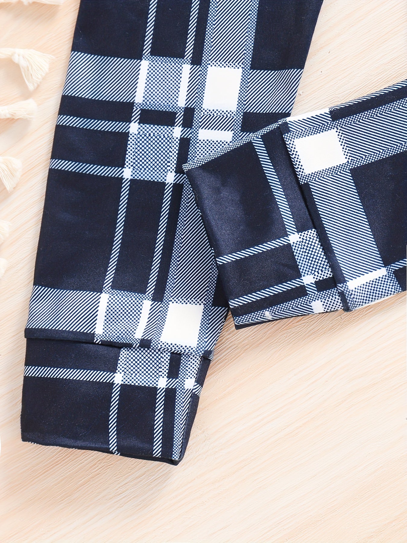 Boys' Cozy Plaid Pajama Set Long Sleeve Top and Pants for Spring Fall Kids 12 and Under