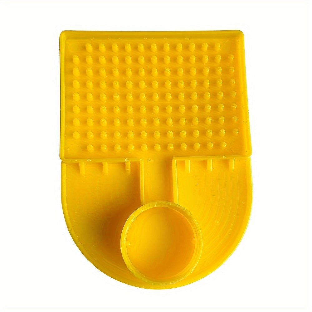 Yellow Bee Water Feeder with 8 Pieces Drowning Prevention Wide Feeding Area 30mm Diameter