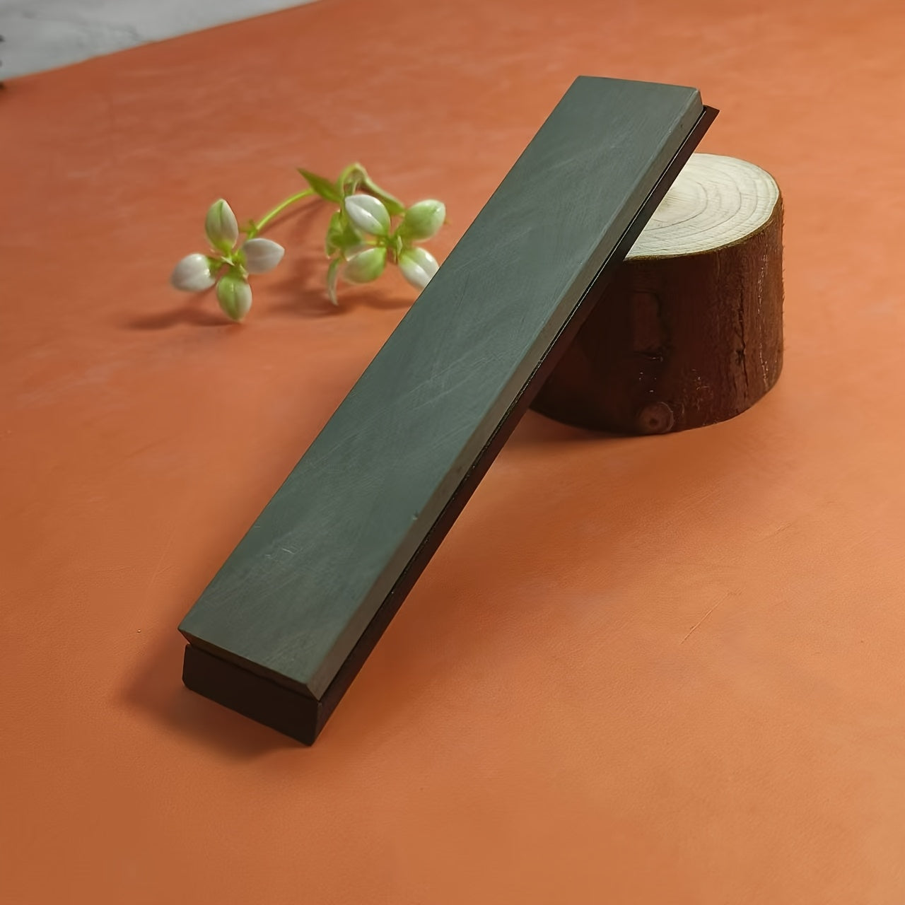 Corundum Whetstone Knife Sharpener Fixed Angle Diamond Sharpening Stone for Knives and Tools