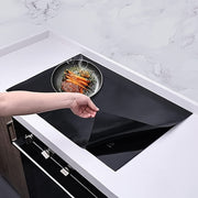 Pechka uchun himoya qopqog'i, ko'p funksiyali va mustahkam, o'lchami 59.94 x 39.88 sm - chizish va zarbalarga chidamli, elektr, keramika, induksiya va shisha pechkalari bilan mos keladi.