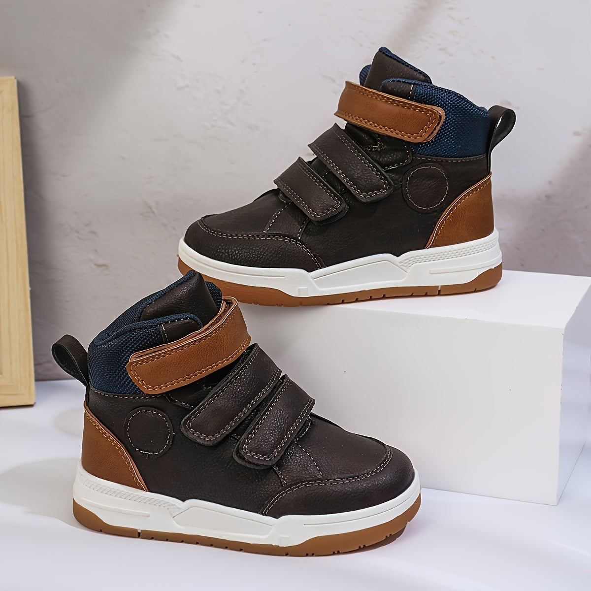 Zapatillas altas para niños con patrón de camuflaje y sólido, de tela PU y suela TPR