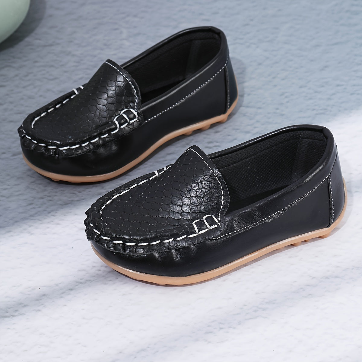 Легкие повседневные лоферы для мужчин, женщин и детей, удобные обувь на slip-on