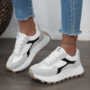 Women's White Black Outdoor Sneakers Low-Top Breathable Lace-Up Shoes