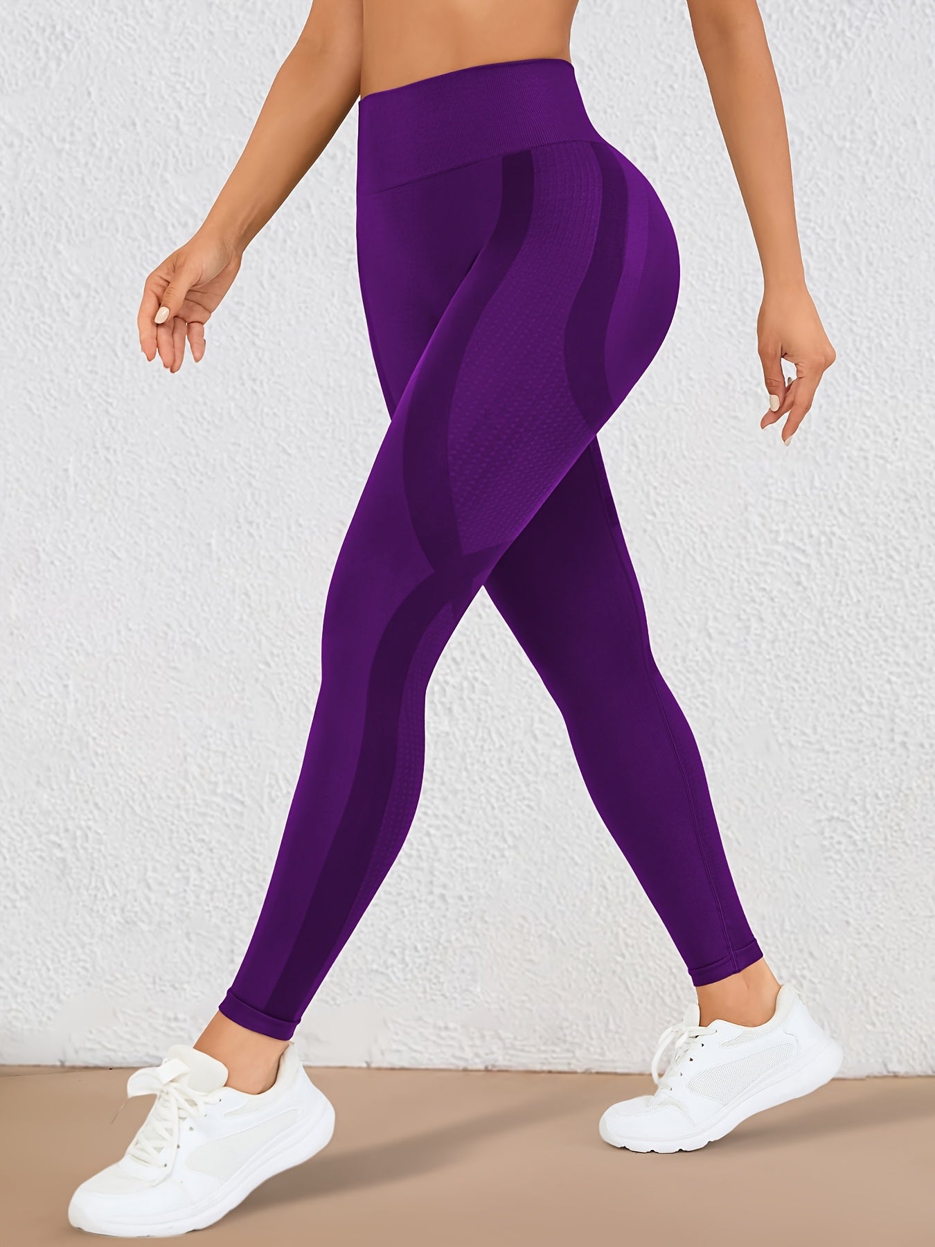 Women's High Waist Yoga Pants with Moisture-Wicking Fabric and Hip Lift Design for Running Gym Yoga