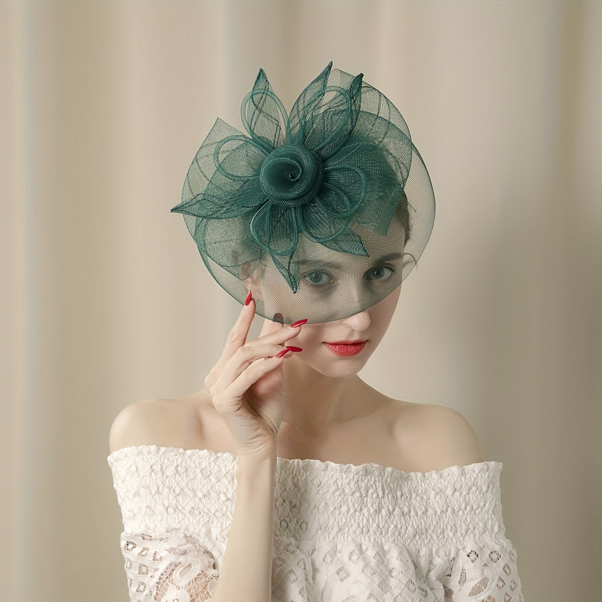 Women's Flower Mesh Feather Fascinator Headband for Weddings, Parties, and Horse Racing