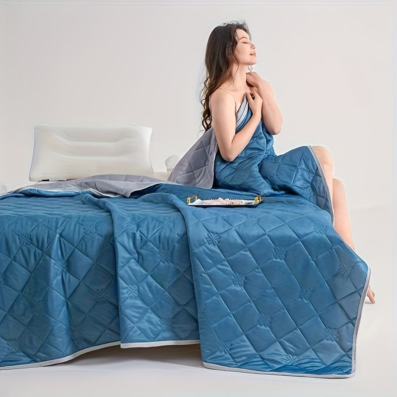 Summer Quilt with Ultrasonic Embossed Design 100% Polyester Breathable Lightweight Cooling Bedding