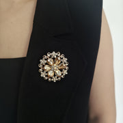 Vintage olti bargli gul brosh, rhinestone bilan bezatilgan alloy zargarlik buyumlari ayollar uchun