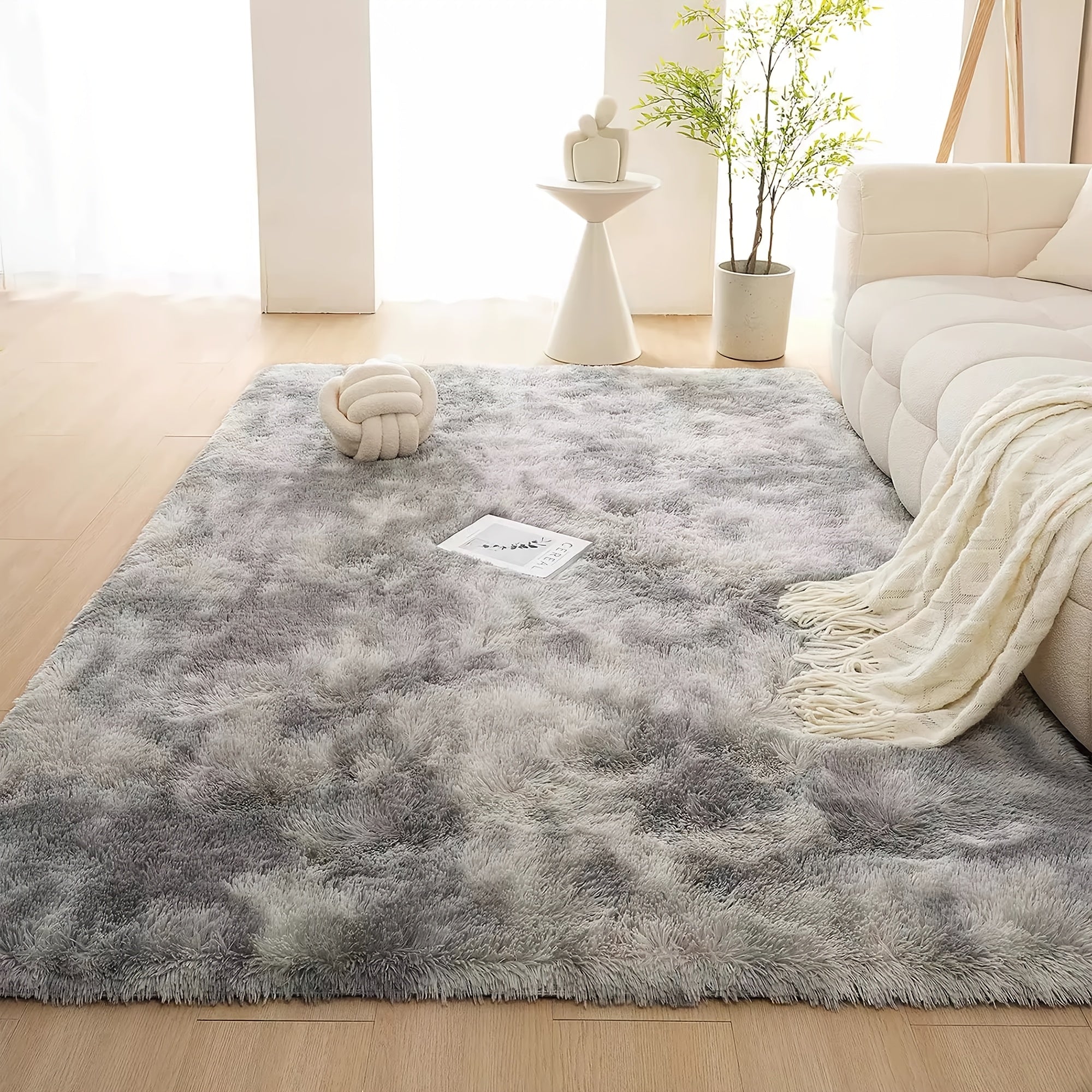 Shaggy Area Rug Non-Slip Stain-Resistant Polyester Indoor Carpet
