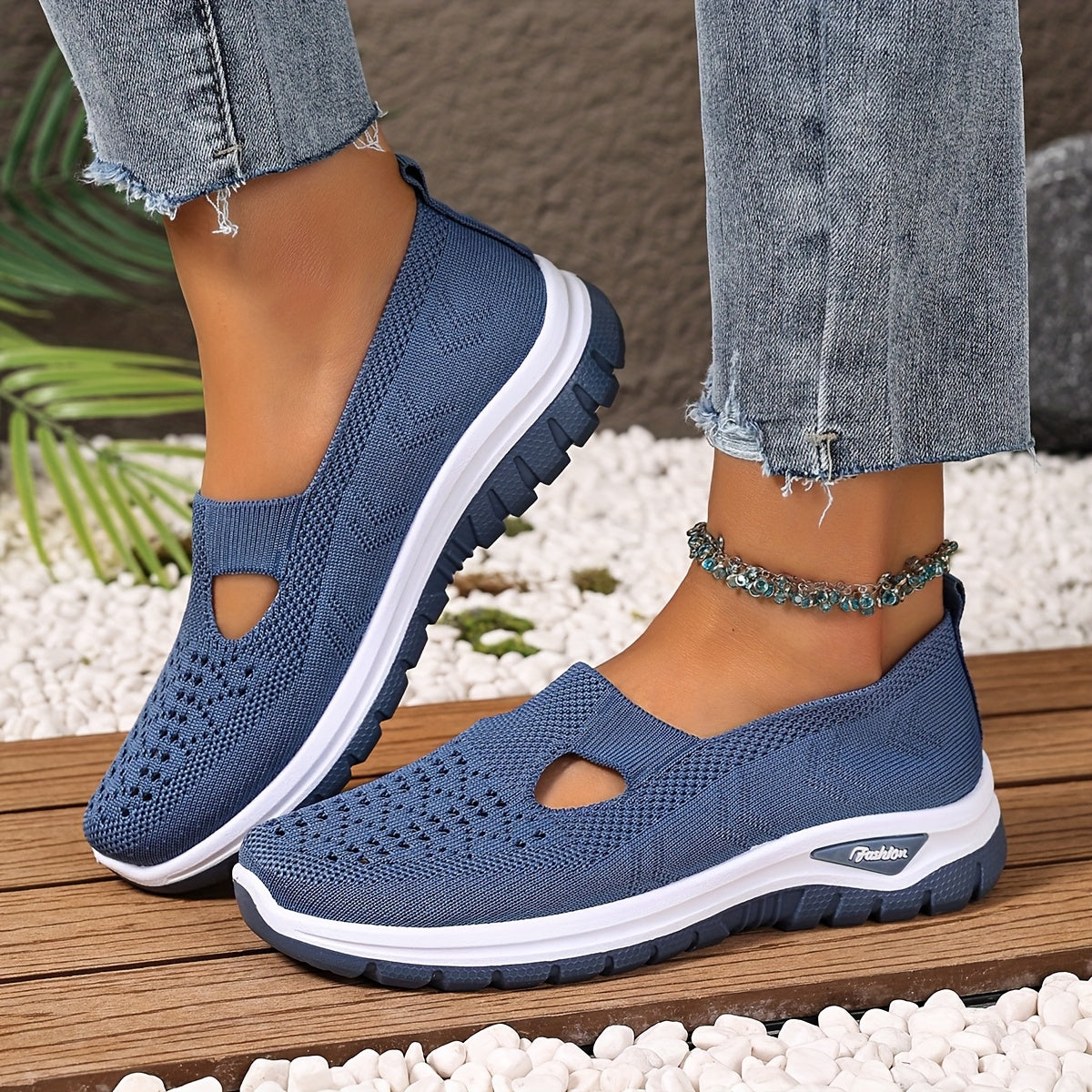 Women’s Casual Slip-On Sneakers Breathable Fabric Summer Beach Shoes